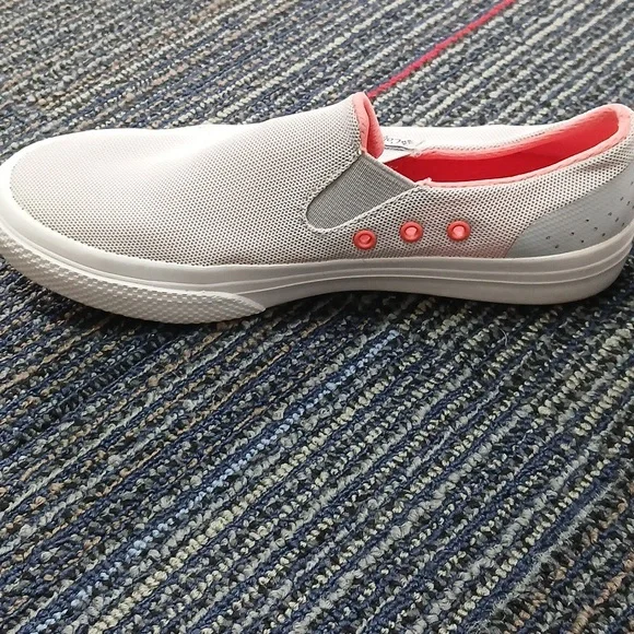 Columbia slip on distant waters PFG shoes! Womens 5.5 Like New - Picture 4 of 7